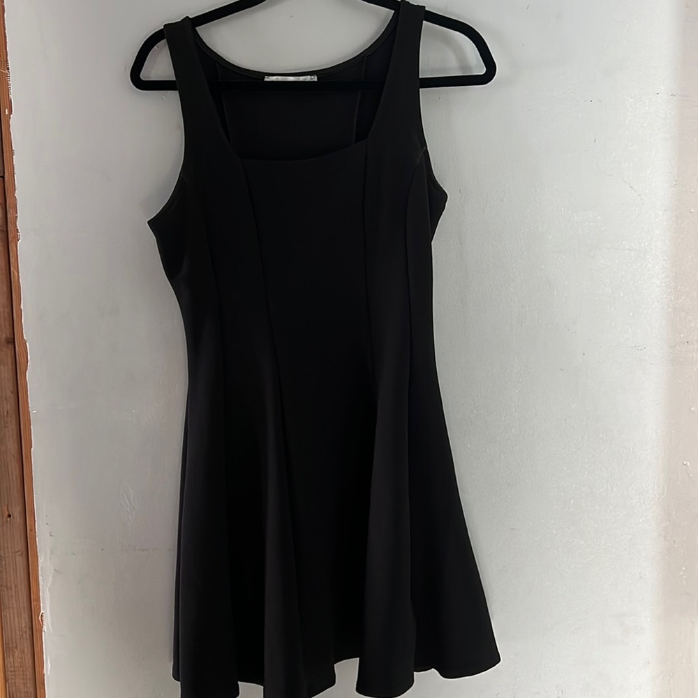 Cute black dress